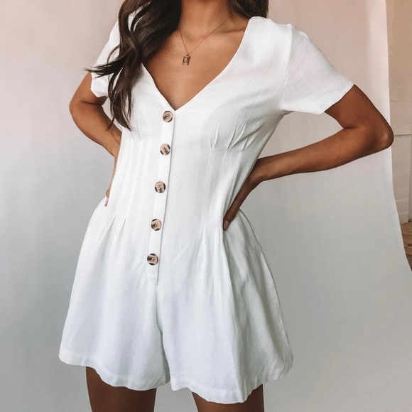 Princess Polly Pants - Princess Polly Womens Size 6 ivory white linen blend Adi romper👇🏼